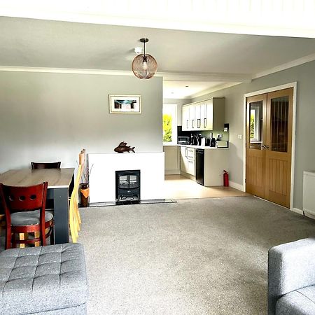 Lyn Leven Cottages بالاتْشولِش المظهر الخارجي الصورة